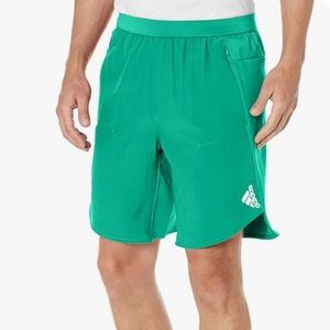 Adidas men XL 5" training shorts